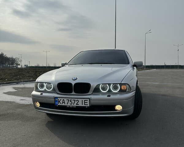 Серый БМВ 5 Серия, объемом двигателя 2.2 л и пробегом 280 тыс. км за 5800 $, фото 2 на Automoto.ua