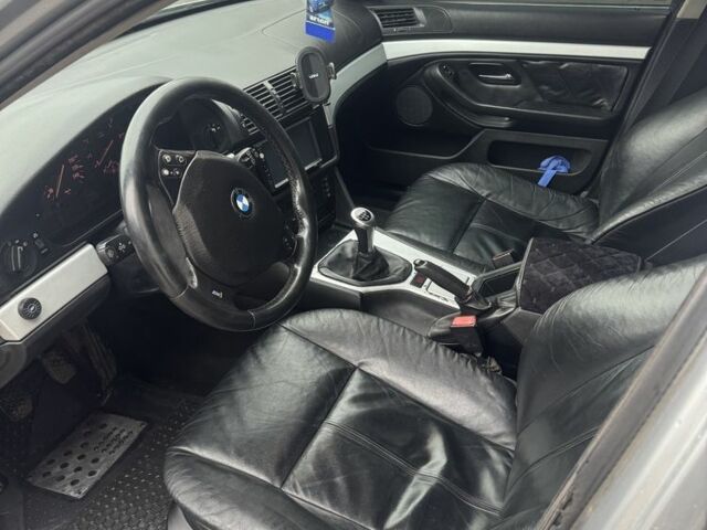 Серый БМВ 5 Серия, объемом двигателя 2.2 л и пробегом 333 тыс. км за 3500 $, фото 6 на Automoto.ua