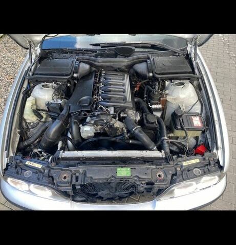 Сірий БМВ 5 Серія, об'ємом двигуна 2.9 л та пробігом 328 тис. км за 4999 $, фото 10 на Automoto.ua