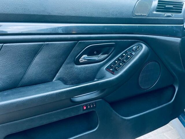 Сірий БМВ 5 Серія, об'ємом двигуна 3 л та пробігом 340 тис. км за 7500 $, фото 13 на Automoto.ua