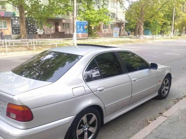 Серый БМВ 5 Серия, объемом двигателя 2.2 л и пробегом 370 тыс. км за 6200 $, фото 2 на Automoto.ua