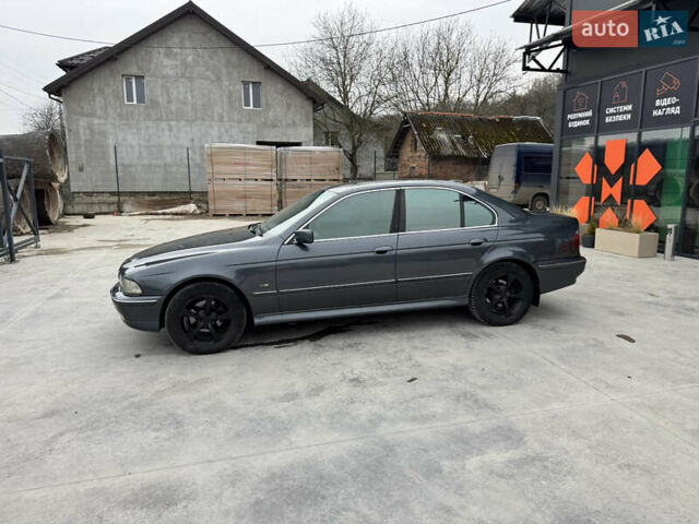 Серый БМВ 5 Серия, объемом двигателя 3 л и пробегом 320 тыс. км за 5550 $, фото 4 на Automoto.ua