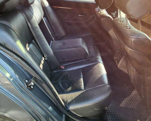 Серый БМВ 5 Серия, объемом двигателя 2.49 л и пробегом 260 тыс. км за 4600 $, фото 5 на Automoto.ua