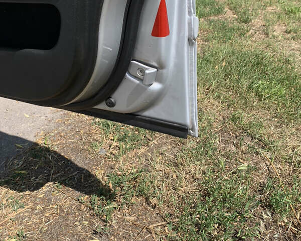 Серый БМВ 5 Серия, объемом двигателя 2.5 л и пробегом 275 тыс. км за 5800 $, фото 17 на Automoto.ua