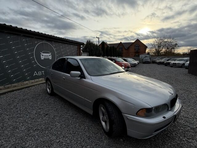 Серый БМВ 5 Серия, объемом двигателя 2.2 л и пробегом 380 тыс. км за 4300 $, фото 1 на Automoto.ua