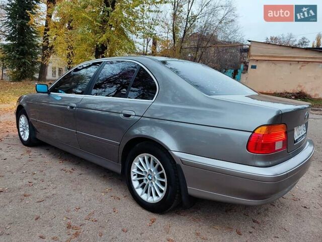 Серый БМВ 5 Серия, объемом двигателя 2 л и пробегом 440 тыс. км за 5950 $, фото 16 на Automoto.ua