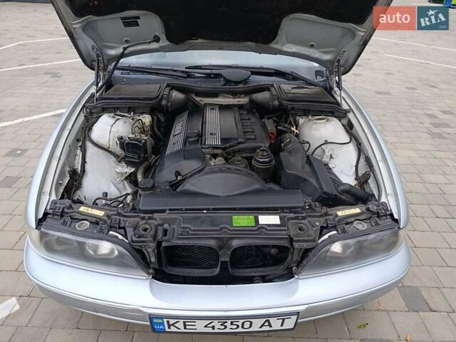 Сірий БМВ 5 Серія, об'ємом двигуна 2.17 л та пробігом 221 тис. км за 5300 $, фото 24 на Automoto.ua