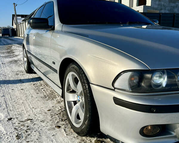 Сірий БМВ 5 Серія, об'ємом двигуна 3 л та пробігом 300 тис. км за 7300 $, фото 10 на Automoto.ua