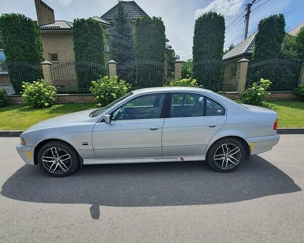 Сірий БМВ 5 Серія, об'ємом двигуна 2 л та пробігом 350 тис. км за 6200 $, фото 4 на Automoto.ua
