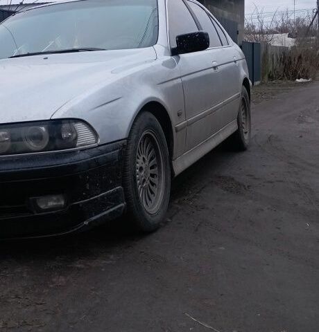 Сірий БМВ 5 Серія, об'ємом двигуна 2.5 л та пробігом 350 тис. км за 3000 $, фото 3 на Automoto.ua