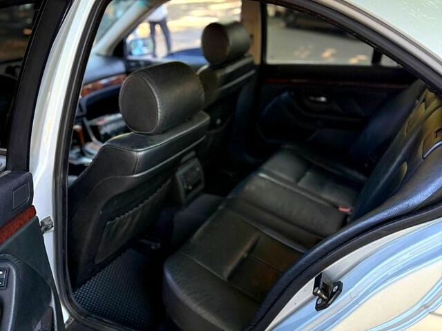 Серый БМВ 5 Серия, объемом двигателя 2.5 л и пробегом 0 тыс. км за 4500 $, фото 4 на Automoto.ua