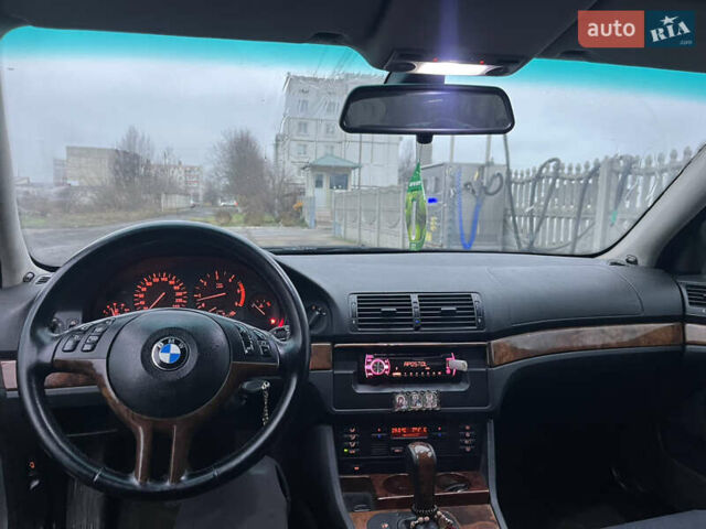 Сірий БМВ 5 Серія, об'ємом двигуна 2.5 л та пробігом 325 тис. км за 5900 $, фото 13 на Automoto.ua