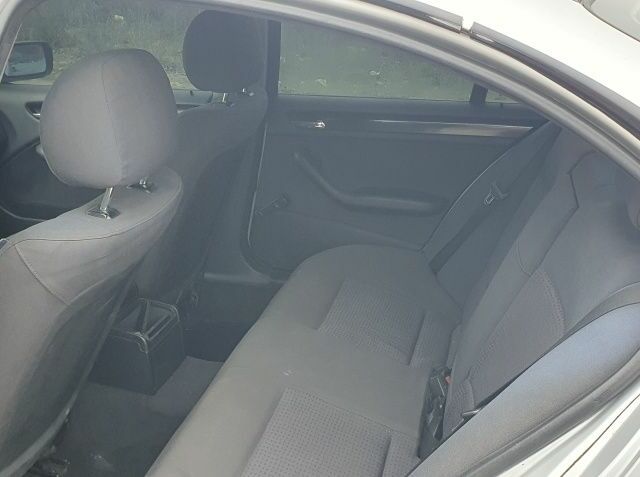 Серый БМВ 5 Серия, объемом двигателя 2 л и пробегом 270 тыс. км за 3950 $, фото 9 на Automoto.ua