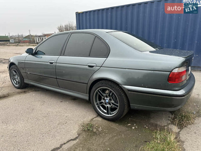 Серый БМВ 5 Серия, объемом двигателя 2.2 л и пробегом 436 тыс. км за 5000 $, фото 3 на Automoto.ua