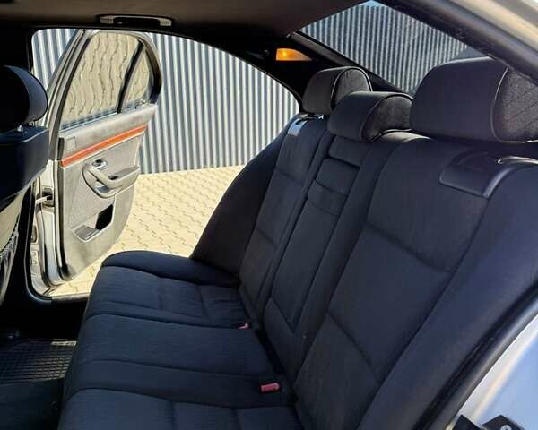 Серый БМВ 5 Серия, объемом двигателя 3 л и пробегом 425 тыс. км за 5500 $, фото 22 на Automoto.ua