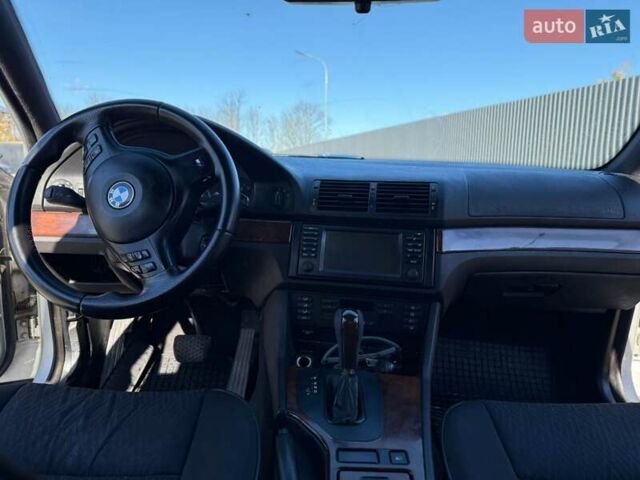 Серый БМВ 5 Серия, объемом двигателя 3 л и пробегом 425 тыс. км за 5500 $, фото 19 на Automoto.ua