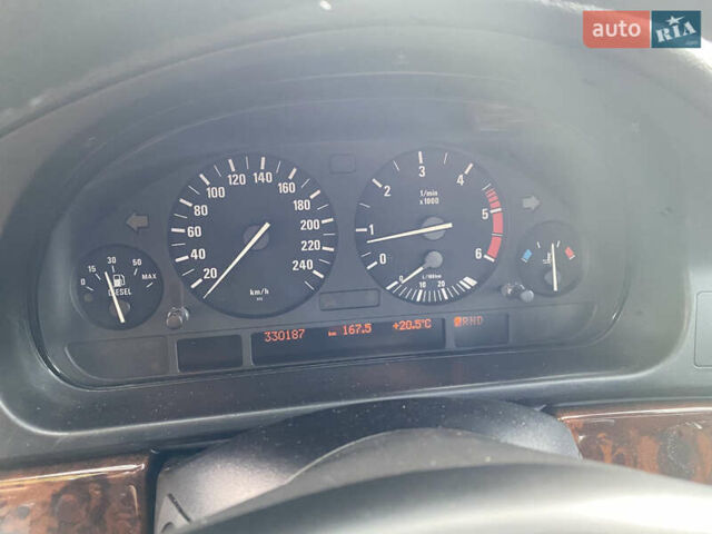 Серый БМВ 5 Серия, объемом двигателя 2.5 л и пробегом 330 тыс. км за 7500 $, фото 8 на Automoto.ua
