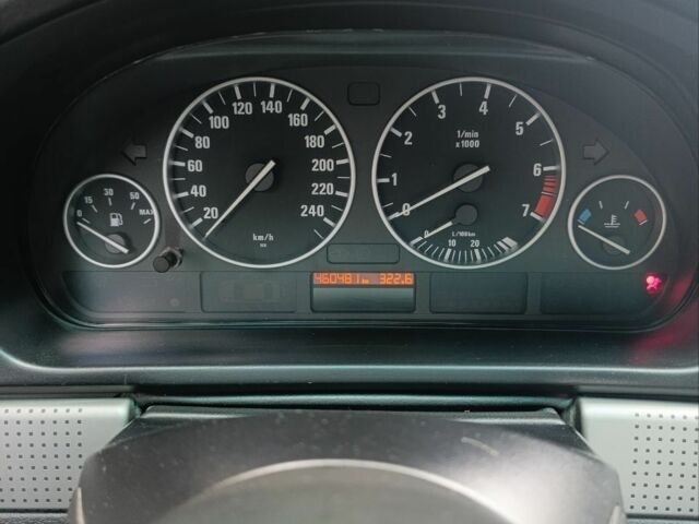 Серый БМВ 5 Серия, объемом двигателя 2 л и пробегом 460 тыс. км за 5300 $, фото 4 на Automoto.ua