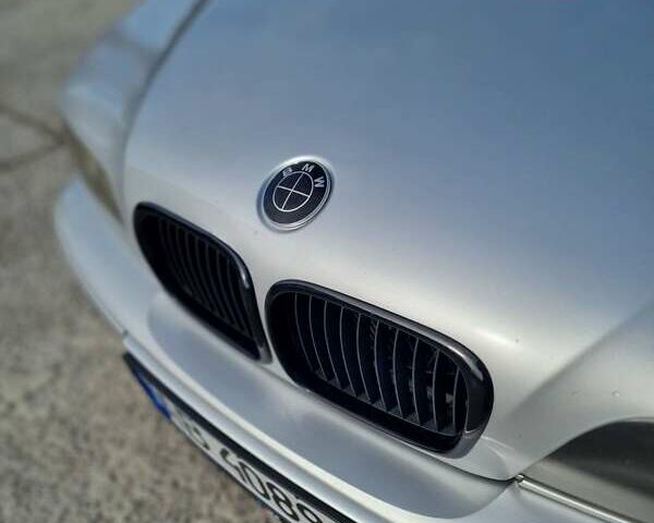 Серый БМВ 5 Серия, объемом двигателя 1.95 л и пробегом 282 тыс. км за 6500 $, фото 49 на Automoto.ua