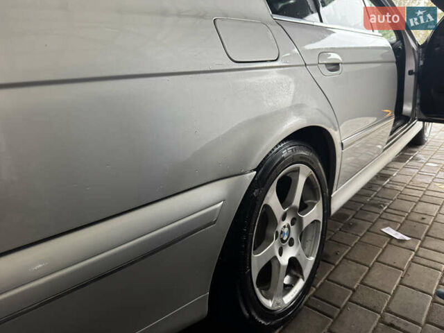 Сірий БМВ 5 Серія, об'ємом двигуна 2.93 л та пробігом 341 тис. км за 5400 $, фото 25 на Automoto.ua