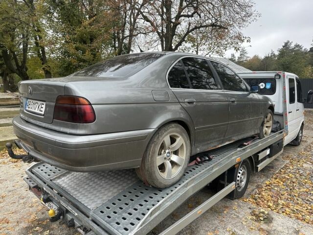 Сірий БМВ 5 Серія, об'ємом двигуна 2.5 л та пробігом 200 тис. км за 2499 $, фото 1 на Automoto.ua