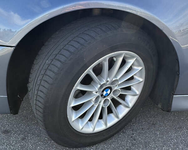 Серый БМВ 5 Серия, объемом двигателя 3 л и пробегом 316 тыс. км за 8000 $, фото 23 на Automoto.ua