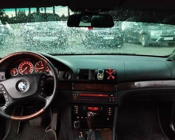 Серый БМВ 5 Серия, объемом двигателя 2.93 л и пробегом 380 тыс. км за 6500 $, фото 8 на Automoto.ua