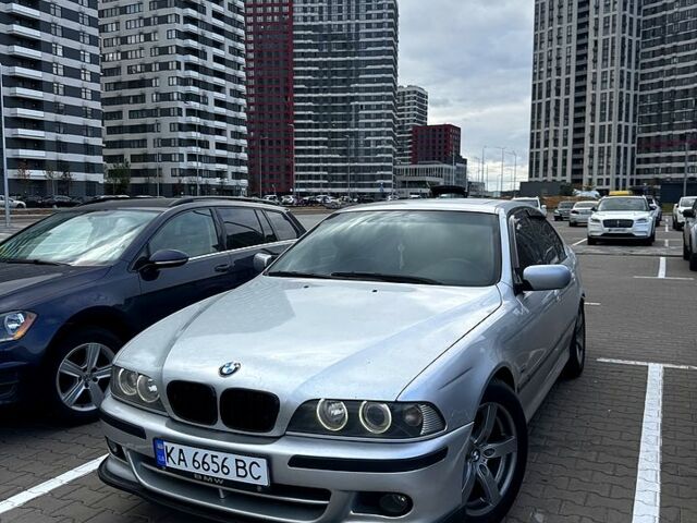 Серый БМВ 5 Серия, объемом двигателя 2.5 л и пробегом 335 тыс. км за 4500 $, фото 3 на Automoto.ua