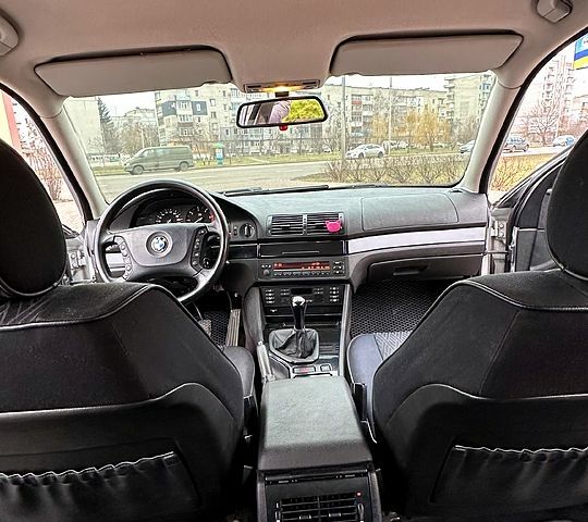 Серый БМВ 5 Серия, объемом двигателя 2 л и пробегом 340 тыс. км за 5599 $, фото 7 на Automoto.ua