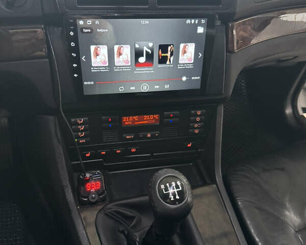 Сірий БМВ 5 Серія, об'ємом двигуна 2.93 л та пробігом 341 тис. км за 5400 $, фото 28 на Automoto.ua