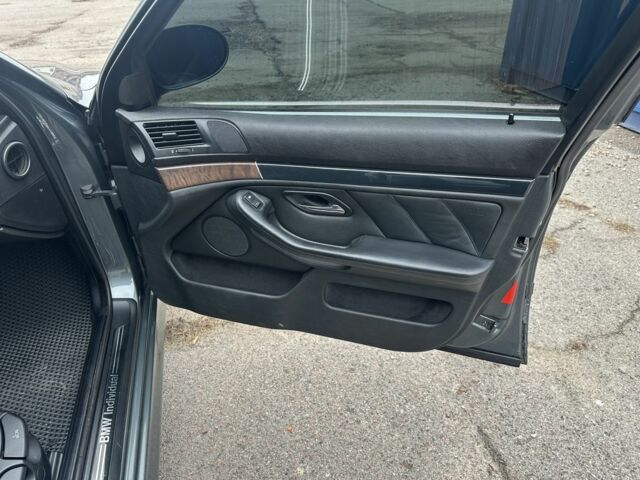 Серый БМВ 5 Серия, объемом двигателя 2.2 л и пробегом 445 тыс. км за 4900 $, фото 20 на Automoto.ua