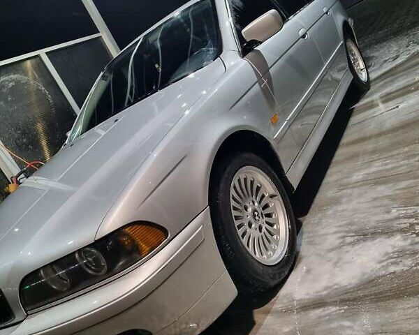 Серый БМВ 5 Серия, объемом двигателя 1.95 л и пробегом 282 тыс. км за 6500 $, фото 11 на Automoto.ua