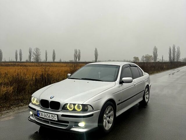 Серый БМВ 5 Серия, объемом двигателя 2.5 л и пробегом 335 тыс. км за 4500 $, фото 8 на Automoto.ua