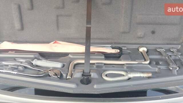 Сірий БМВ 5 Серія, об'ємом двигуна 2.93 л та пробігом 427 тис. км за 7500 $, фото 14 на Automoto.ua