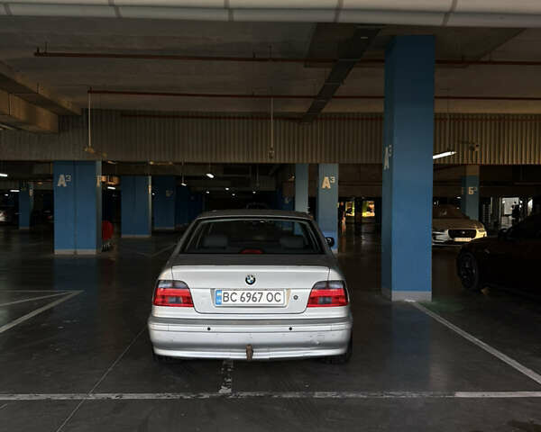 Серый БМВ 5 Серия, объемом двигателя 2.17 л и пробегом 193 тыс. км за 7000 $, фото 8 на Automoto.ua