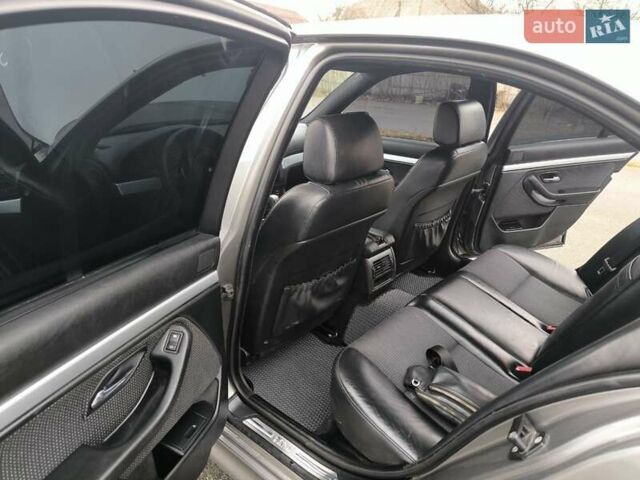 Серый БМВ 5 Серия, объемом двигателя 3 л и пробегом 680 тыс. км за 8200 $, фото 15 на Automoto.ua