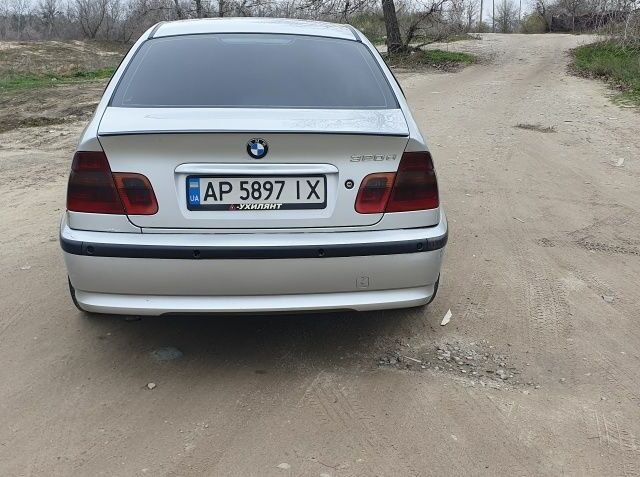 Серый БМВ 5 Серия, объемом двигателя 2 л и пробегом 270 тыс. км за 3950 $, фото 3 на Automoto.ua