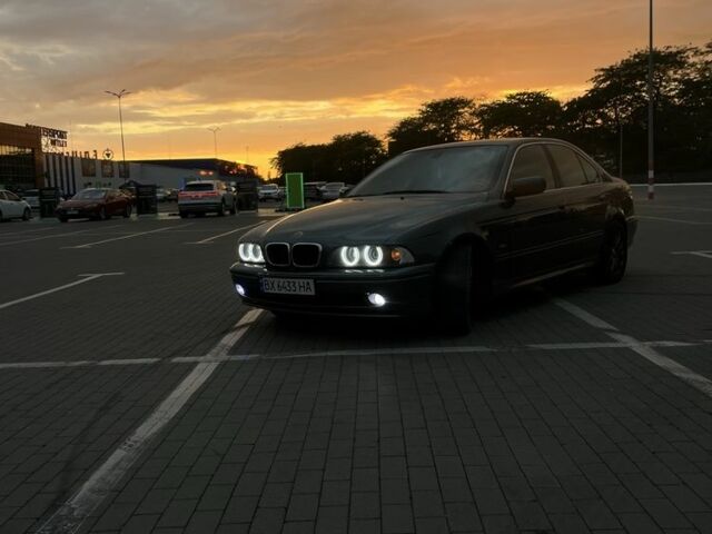 Серый БМВ 5 Серия, объемом двигателя 2.9 л и пробегом 446 тыс. км за 6500 $, фото 1 на Automoto.ua