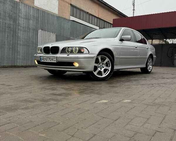 Сірий БМВ 5 Серія, об'ємом двигуна 2.93 л та пробігом 341 тис. км за 5400 $, фото 2 на Automoto.ua