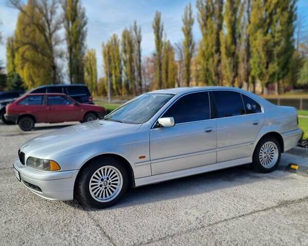 Серый БМВ 5 Серия, объемом двигателя 1.95 л и пробегом 282 тыс. км за 6500 $, фото 35 на Automoto.ua