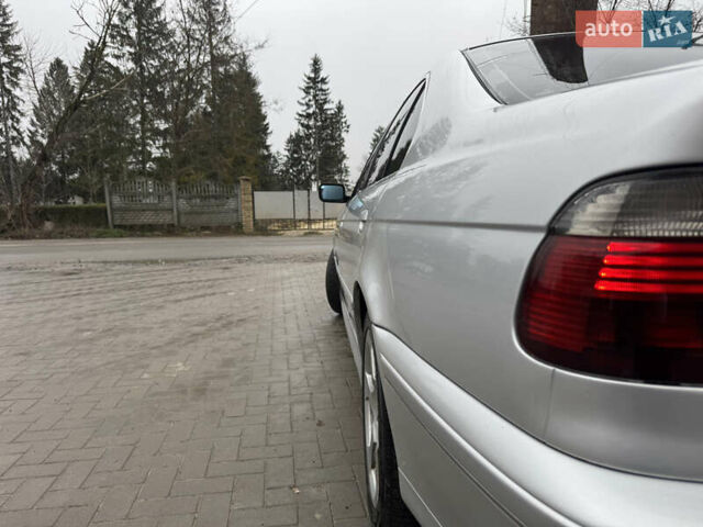 Сірий БМВ 5 Серія, об'ємом двигуна 2.93 л та пробігом 341 тис. км за 5400 $, фото 5 на Automoto.ua