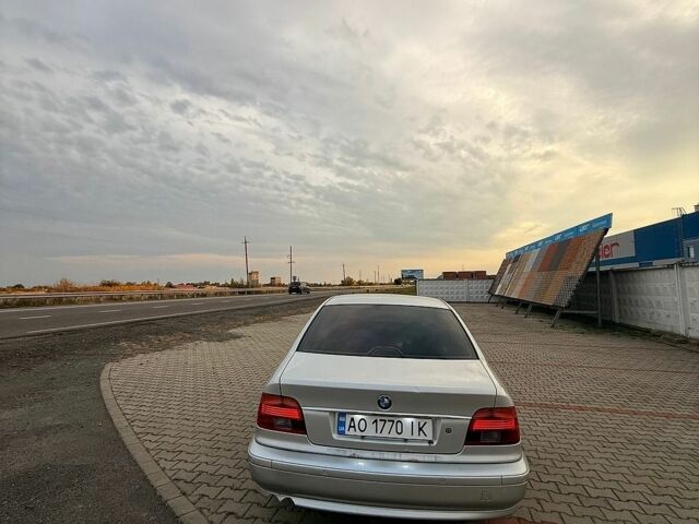 Серый БМВ 5 Серия, объемом двигателя 2.2 л и пробегом 330 тыс. км за 3500 $, фото 2 на Automoto.ua
