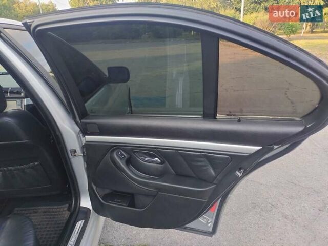 Сірий БМВ 5 Серія, об'ємом двигуна 2.93 л та пробігом 427 тис. км за 7500 $, фото 13 на Automoto.ua