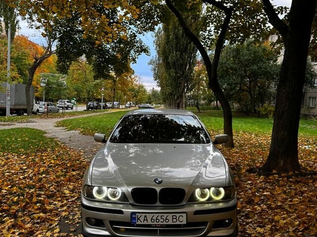 Серый БМВ 5 Серия, объемом двигателя 2.5 л и пробегом 335 тыс. км за 4500 $, фото 1 на Automoto.ua