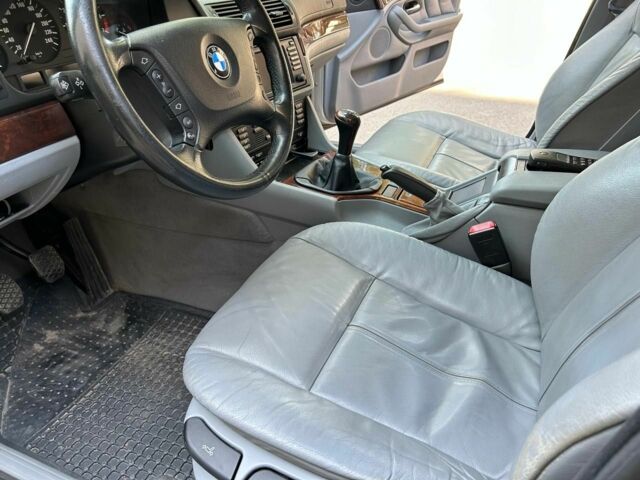 Серый БМВ 5 Серия, объемом двигателя 2.5 л и пробегом 322 тыс. км за 6500 $, фото 7 на Automoto.ua