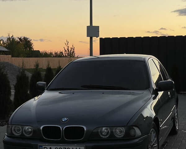 Серый БМВ 5 Серия, объемом двигателя 2.93 л и пробегом 600 тыс. км за 6400 $, фото 12 на Automoto.ua