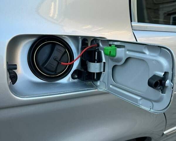 Сірий БМВ 5 Серія, об'ємом двигуна 2.5 л та пробігом 416 тис. км за 7250 $, фото 5 на Automoto.ua