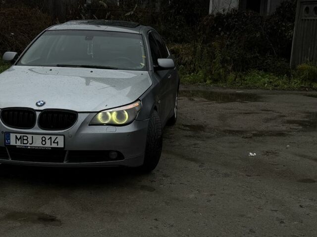 Серый БМВ 5 Серия, объемом двигателя 3 л и пробегом 3 тыс. км за 4400 $, фото 7 на Automoto.ua