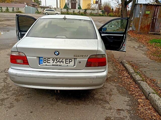 Серый БМВ 5 Серия, объемом двигателя 2.2 л и пробегом 0 тыс. км за 3500 $, фото 4 на Automoto.ua