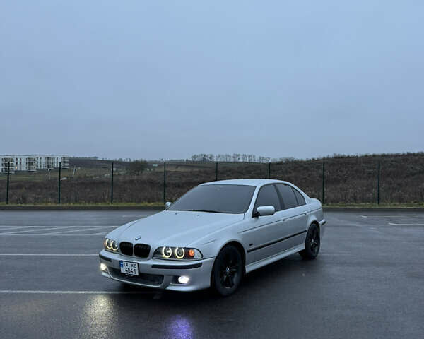 Сірий БМВ 5 Серія, об'ємом двигуна 3 л та пробігом 535 тис. км за 7888 $, фото 1 на Automoto.ua